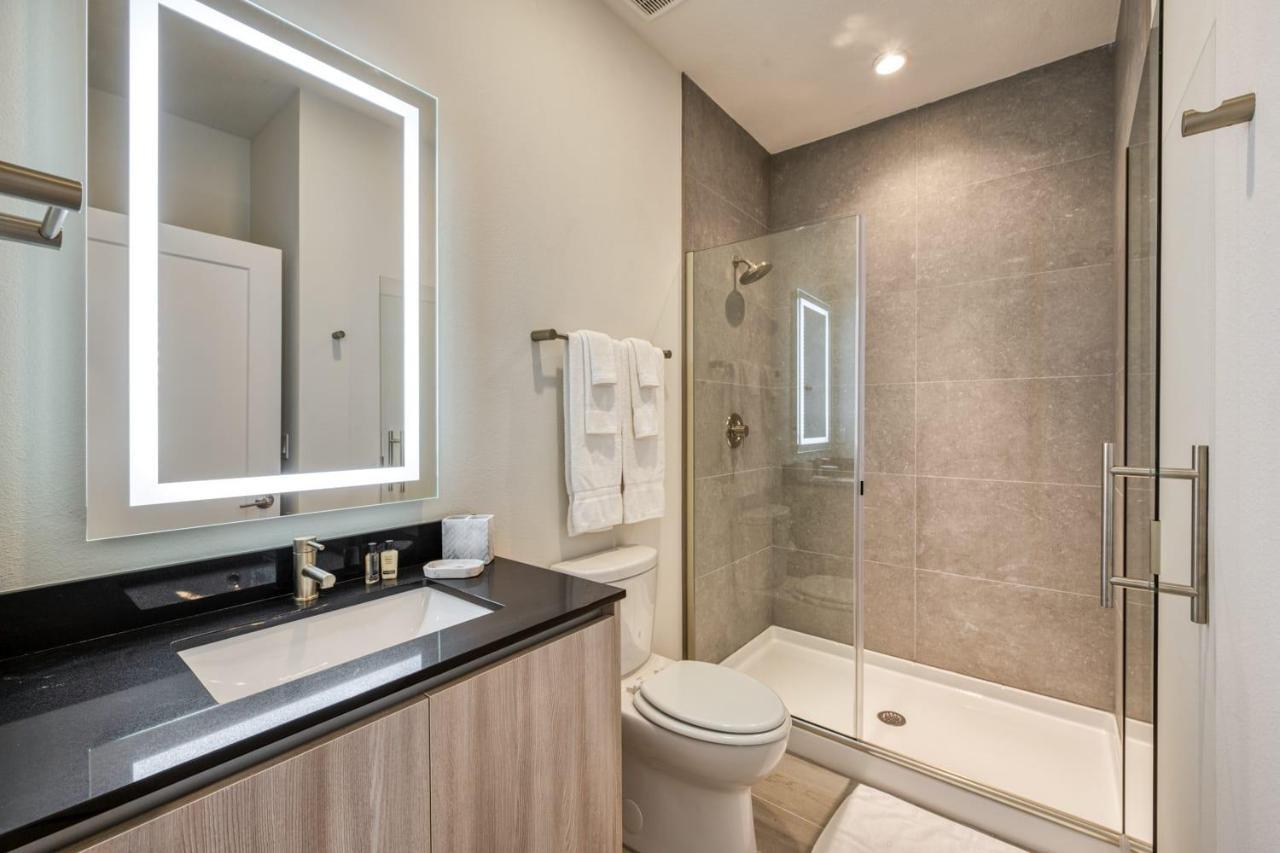 Modern Home With Private Pool Near Disney ออร์ลันโด ภายนอก รูปภาพ